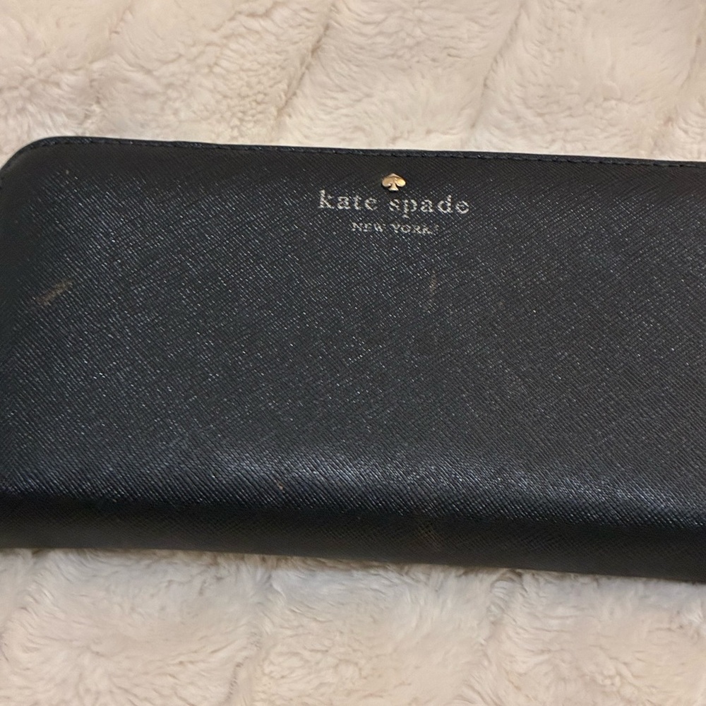 PRICE DROP Kate Spade Navy Leather Wallet